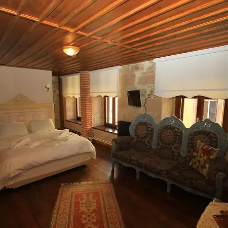 بيت ضيافة Derya Hanim Konagi *