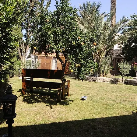 بيت ضيافة Derya Hanim Konagi