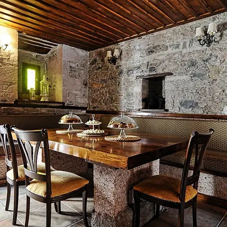 Derya Hanim Konagi Ayvalı