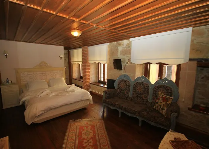 Pensión Derya Hanim Konagi *